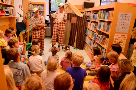 Pravljično popoldne 2025 (foto T. Kosec)